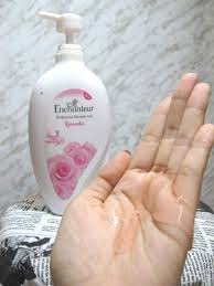 Enchanteur Perfumed Shower Gel Romantic 550ml Ready2White