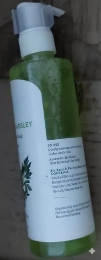 Basil &amp Parsley Revitalizing Body Wash | Soften Skin | Provides Natural Beauty | Deeply Cleanses | 100% Botanical Extracts | Suitable for All Skin Types | 200ml | 6.76 Fl Oz