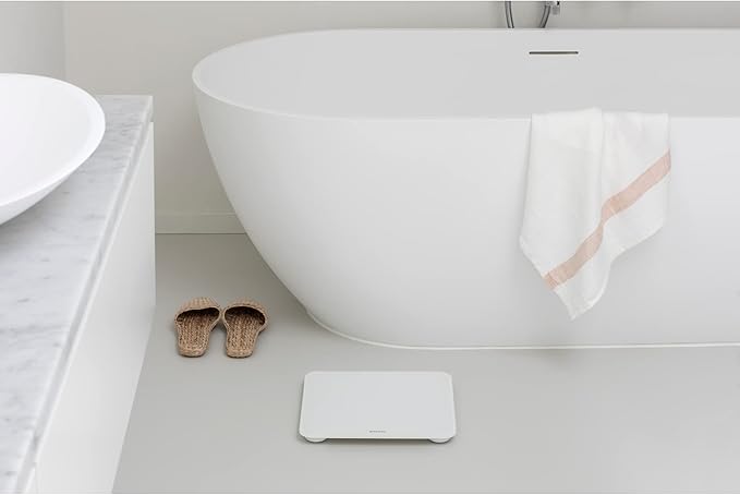 Brabantia Renew Digital Bathroom Weighing Scales (White) Battery-Powered Personal Body Weight Scales with Backlit LED Display
