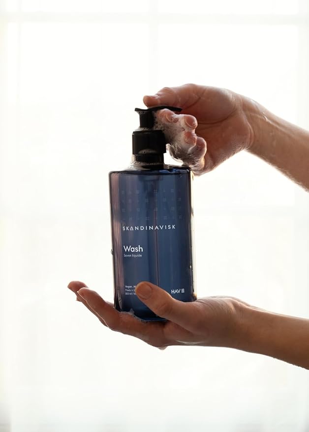 Skandinavisk Wash HAV ‘Sea’ Scent notes: Salt spray and sea kelp hawthorn and beach rose 16.91 fl. oz.
