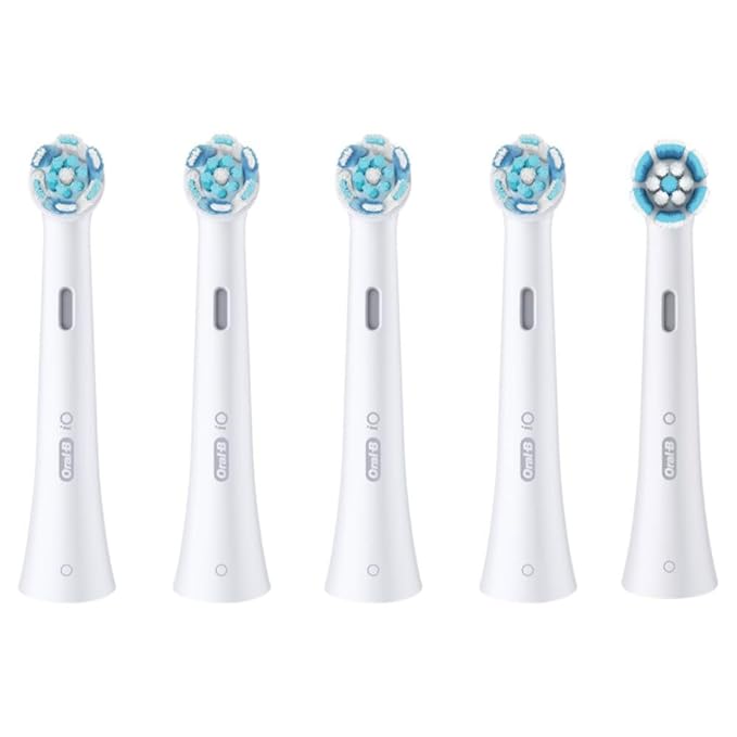 Oral-B iO Ultimate Clean Replacement Brush Heads 5 Count 4 Ultimate Clean + 1 Gum &amp Sensitive White