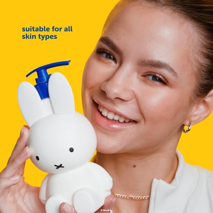 The Crème Shop Miffy Flower Garden Shower Gel Body Wash with Hydrating and Nourishing Hyaluronic Acid and Niacinamide Miffy Pump Bottle Garden Rose Juicy Apples and Fresh Pears Scent 340 mL