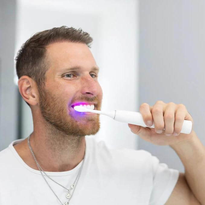 BioLight Illume Sonic Toothbrush Replacement Heads 4-Pack Red &amp Blue LED Bristle Heads Medical-Grade Soft Bristles Snap-On Fit for Illume Sonic Toothbrush BPA-Free - White