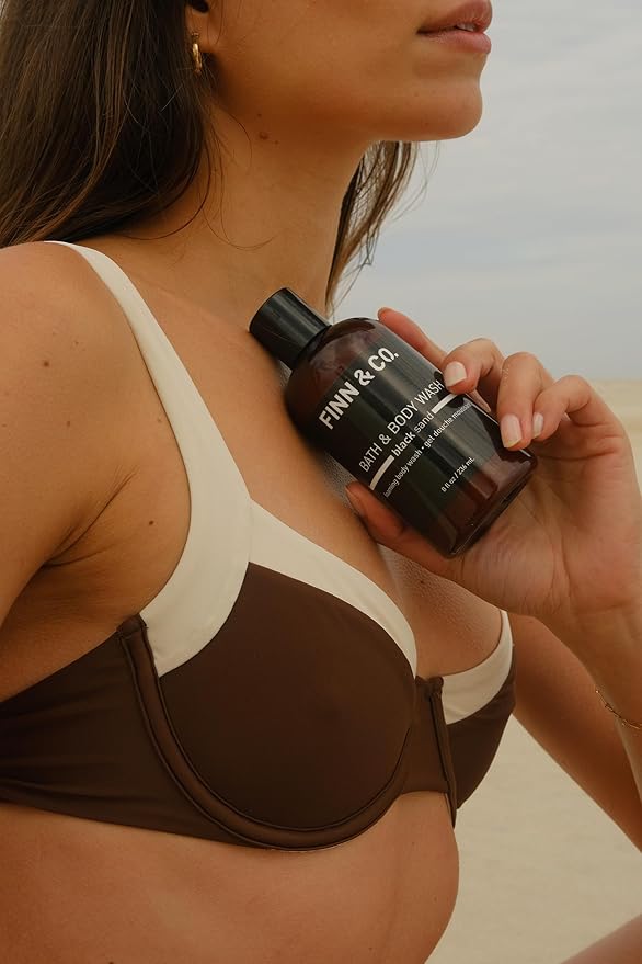 FINN &amp CO. Black Sand Body Wash Beach-Inspired Fragrance Hydrating &amp Moisturizing Aloe &amp Green Tea Soothes &amp Softens Skin Cruelty-Free Luxury Shower Essential For Men &amp Women