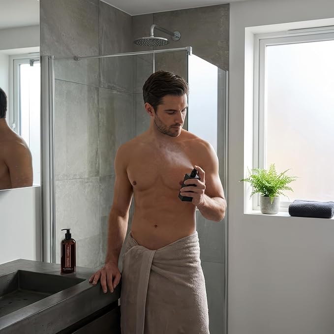 Pecksniff’s Men’s Body Duo Set – Bourbon &amp Mandarin Scented Bath &amp Shower Gel 250ml &amp Body Spray 100ml – Luxury Grooming Gift Set for Him