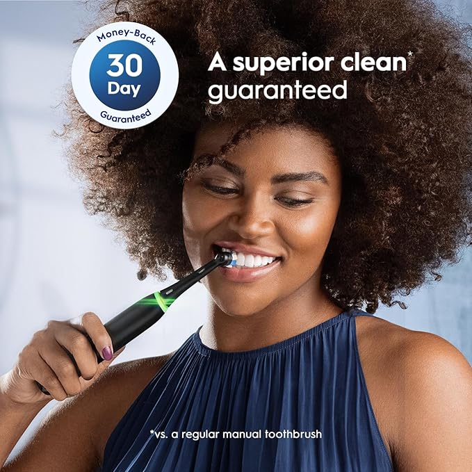 Oral-B iO Series Ultimate Clean Electric Toothbrush Replacement Brush Heads for an Oral-B Electric Toothbrush 4 Count Black