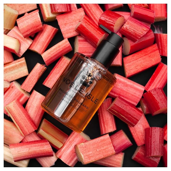 Noble Isle Bath &amp Shower Gel Rhubarb Rhubarb Bath &amp Shower Gel 250ml