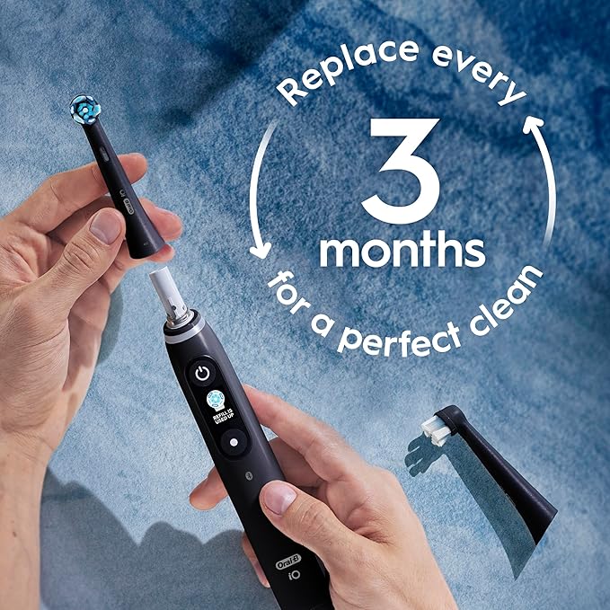 Oral-B iO Series Ultimate Clean Electric Toothbrush Replacement Brush Heads for an Oral-B Electric Toothbrush 2 Count Black